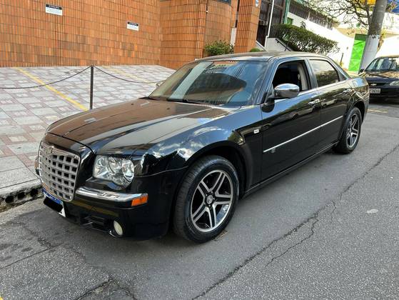 CHRYSLER 300 C 3.5 V6 GASOLINA AUTOMÁTICO CHRYSLER 300 C 3.5 V6 GASOLINA AUTOMÁTICO